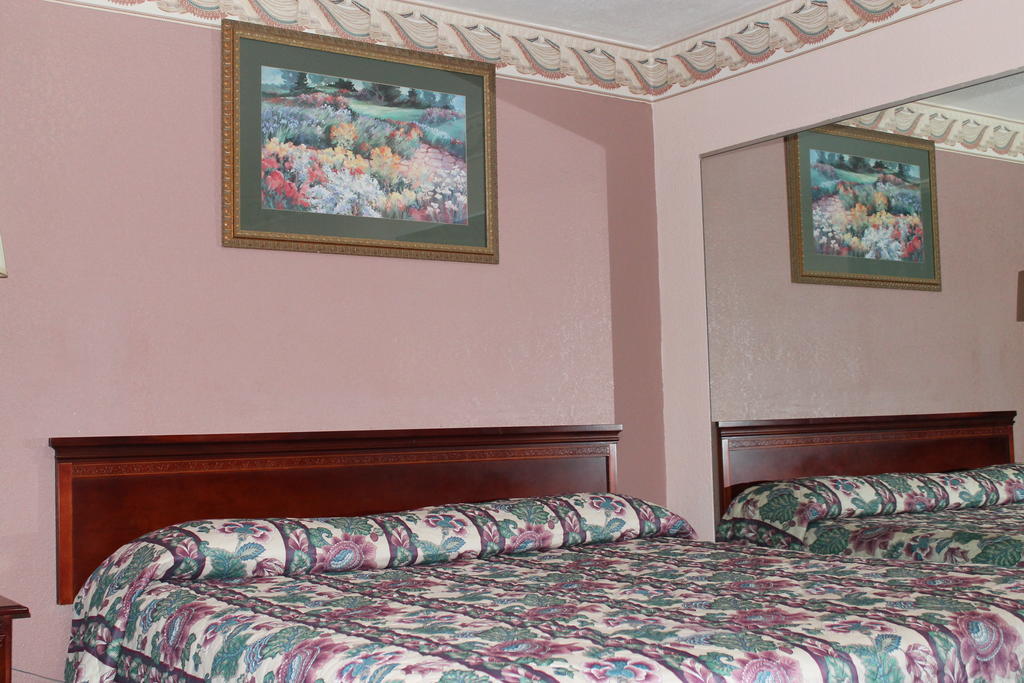 American Motor Inn - ロックアイランド 部屋 写真